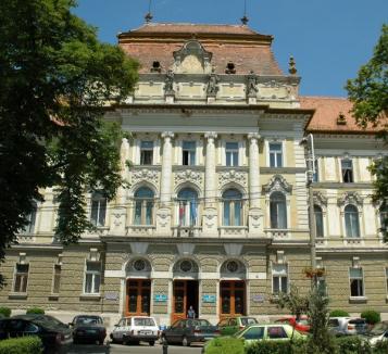 Trei magistraţi de la Judecătoria Oradea, cercetaţi pentru tărăgănarea dosarelor